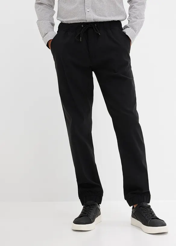 Relaxed Fit Schlupfhose, Straight in schwarz von vorne - bonprix
