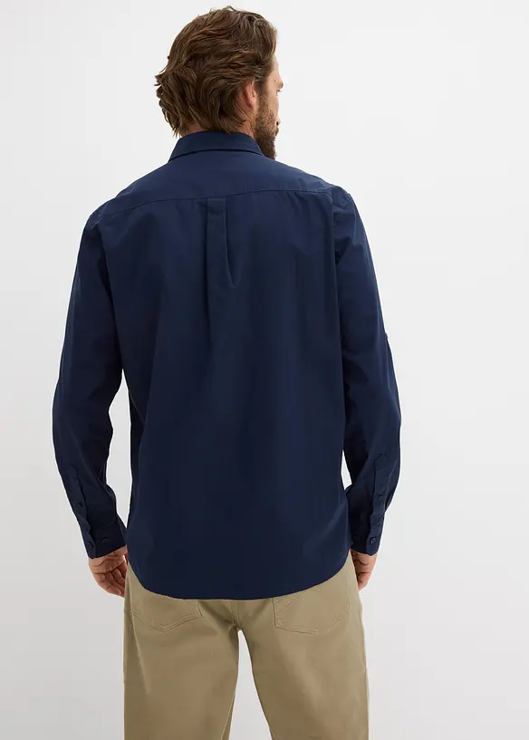 Langarmhemd mit Krempelarm aus Bio-Baumwolle in Regular Fit in blau von hinten (im Anschnitt) - bonprix