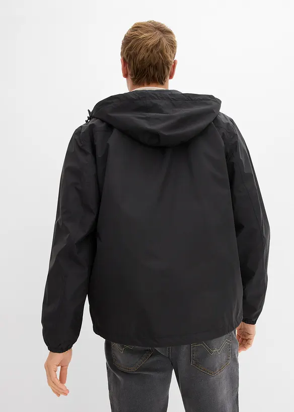 Wasserdichte Regenjacke in schwarz von hinten (im Anschnitt) - bonprix
