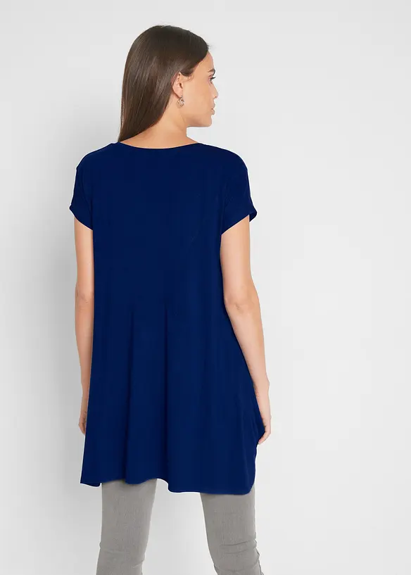 Longshirt in blau von hinten (im Anschnitt) - bonprix