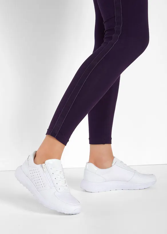 Sneaker mit Glitzersteinen in weiß - bonprix