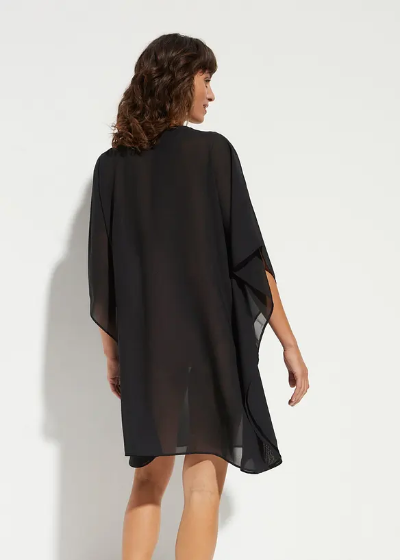 Strandtunika aus leichtem Chiffon in schwarz von hinten (Totalaufnahme) - bonprix
