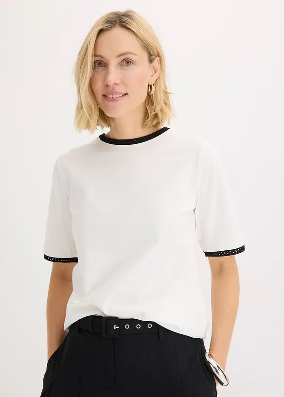 Shirt mit Spitzenborte in weiß von vorne (im Anschnitt) - bonprix Shirt mit Spitzenborte in weiß von vorne (im Anschnitt) - bonprix