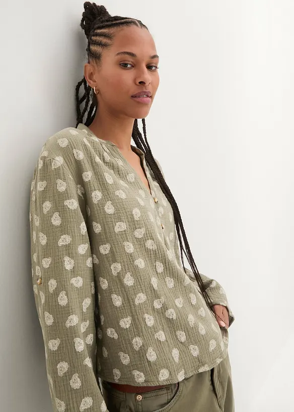 Musselin-Oversize-Bluse aus reiner Baumwolle in grün von vorne (im Anschnitt) - bonprix Musselin-Oversize-Bluse aus reiner Baumwolle in grün von vorne (im Anschnitt) - bonprix