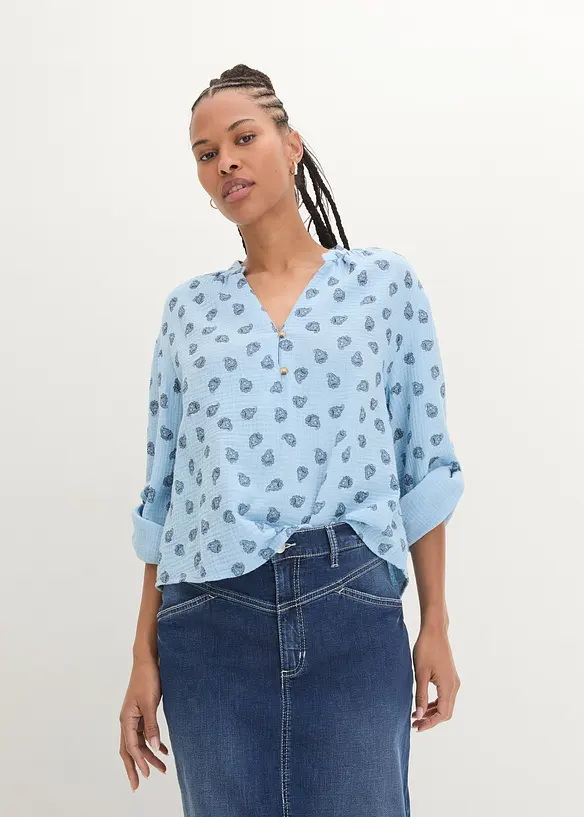 Musselin-Oversize-Bluse aus reiner Baumwolle in blau von vorne (im Anschnitt) - bonprix