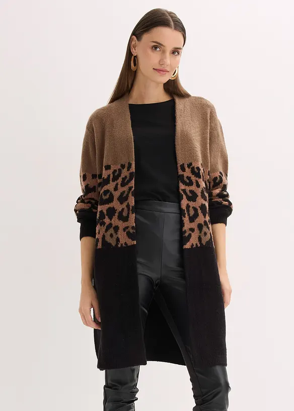 Longstrickjacke mit Jacquardmuster in braun von vorne (im Anschnitt) - bonprix Longstrickjacke mit Jacquardmuster in braun von vorne (im Anschnitt) - bonprix
