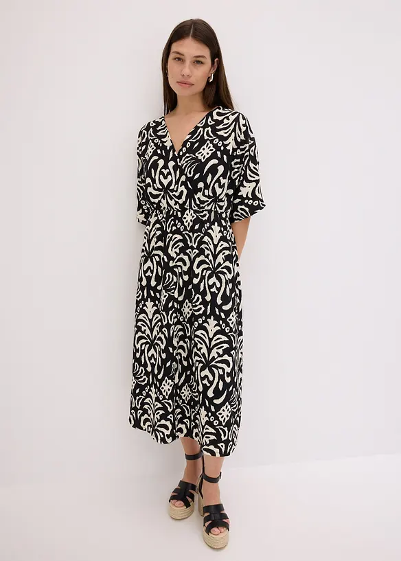 Jerseykleid in schwarz von vorne (Totalaufnahme) - bonprix