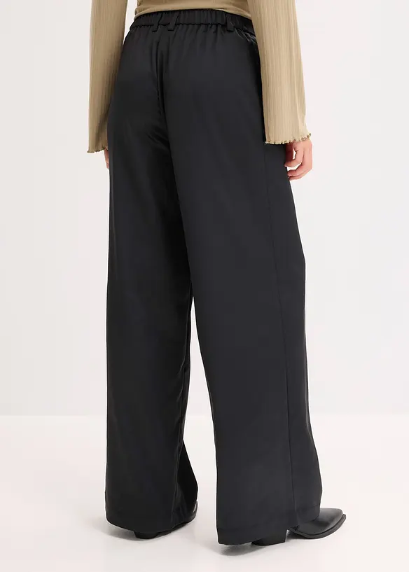 Marlenehose in schwarz von hinten - bonprix
