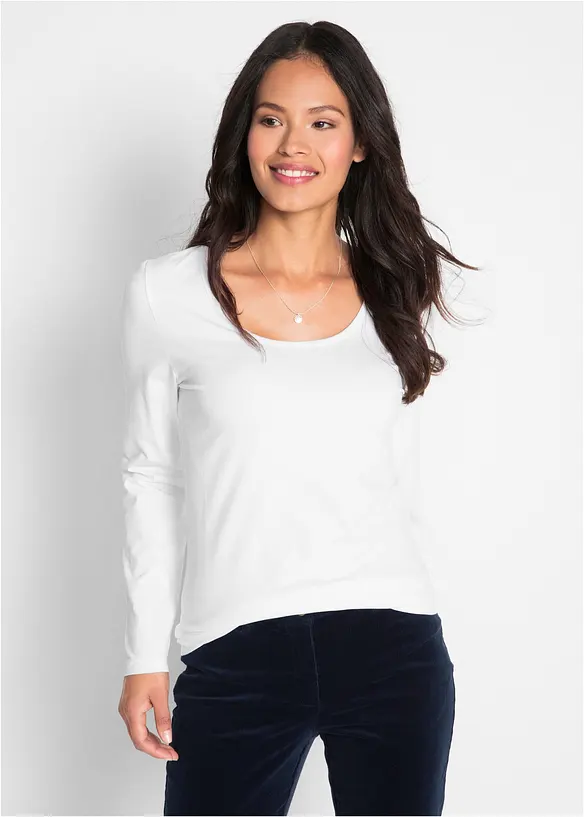 Figurbetontes Langarmshirt in weiß von vorne (im Anschnitt) - bonprix