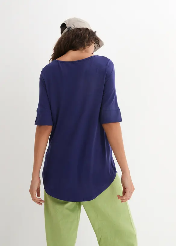 Long-Shirt aus softer Viskose in blau von hinten (im Anschnitt) - bonprix