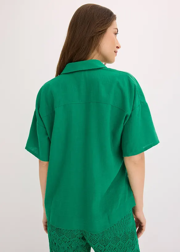 Oversize-Hemdbluse in grün von hinten (im Anschnitt) - bonprix