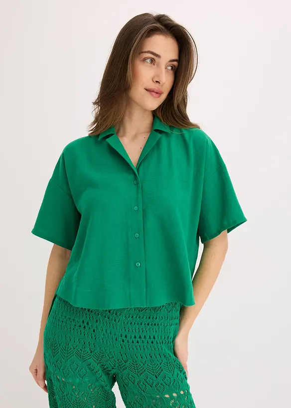 Oversize-Hemdbluse in grün von vorne (im Anschnitt) - bonprix