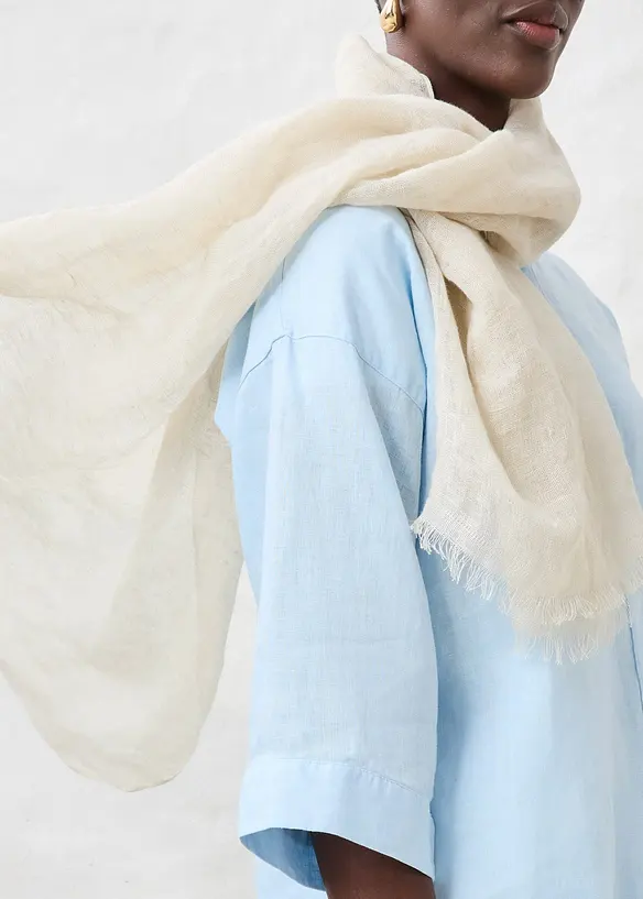 Schal aus reinem Leinen in beige (Detailaufnahme) - bonprix