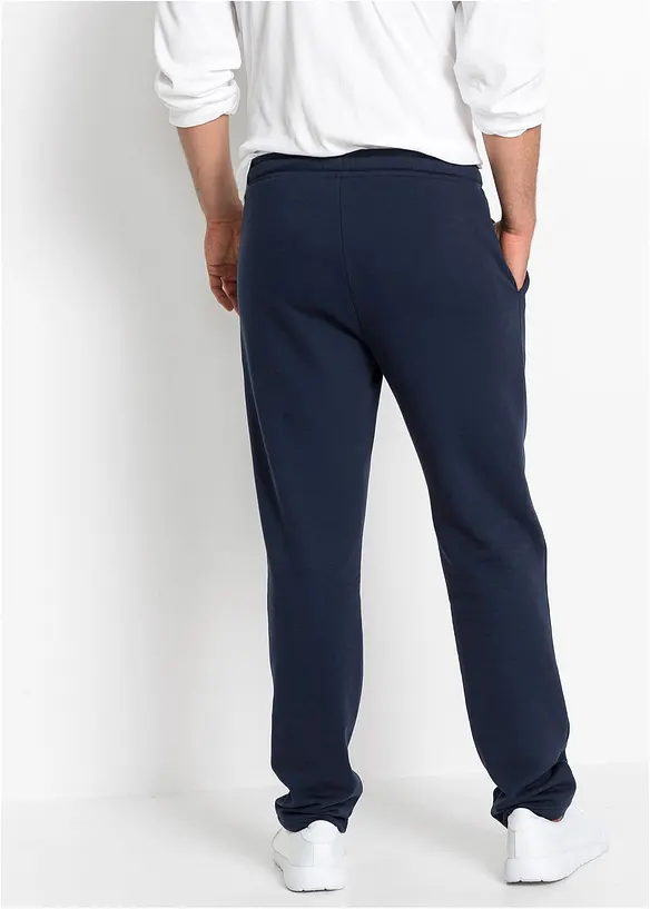 Jogginghose in Regular Fit in blau von hinten - bonprix