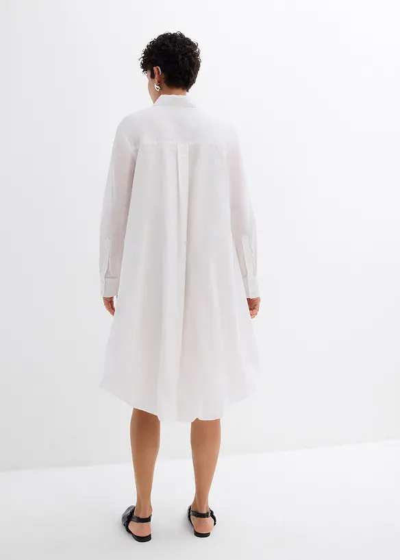 Hemdblusenkleid mit Ballonsaum aus reiner Baumwolle in weiß von hinten (Totalaufnahme) - bonprix