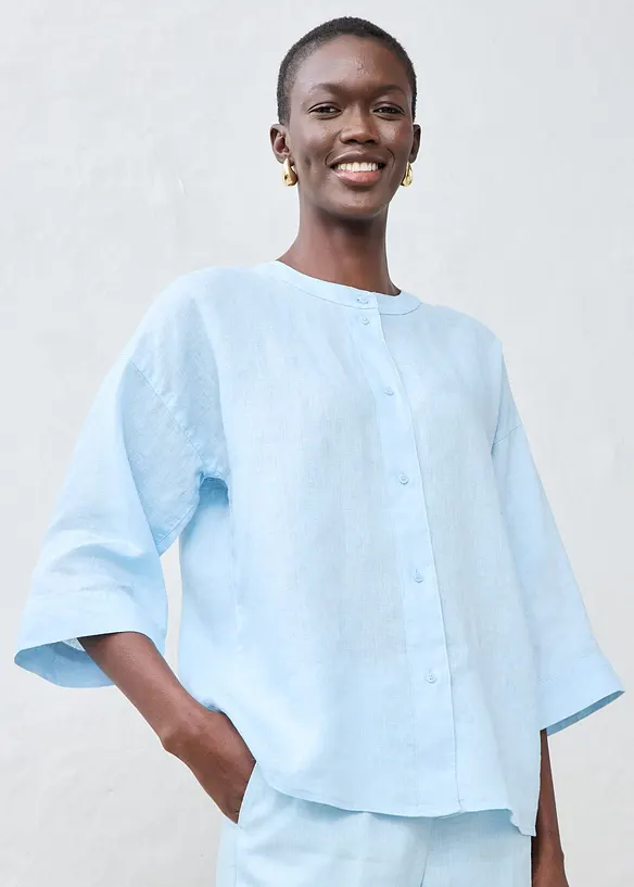Oversize-Bluse aus reinem Leinen in blau von vorne (im Anschnitt) - bonprix Oversize-Bluse aus reinem Leinen in blau von vorne (im Anschnitt) - bonprix