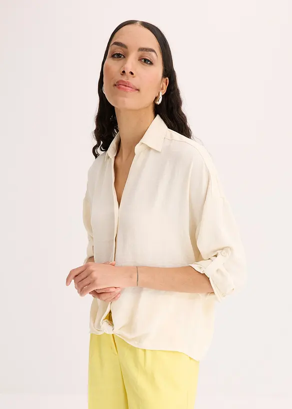 Bluse aus leichtem Crêpe in beige von vorne (im Anschnitt) - bonprix Bluse aus leichtem Crêpe in beige von vorne (im Anschnitt) - bonprix