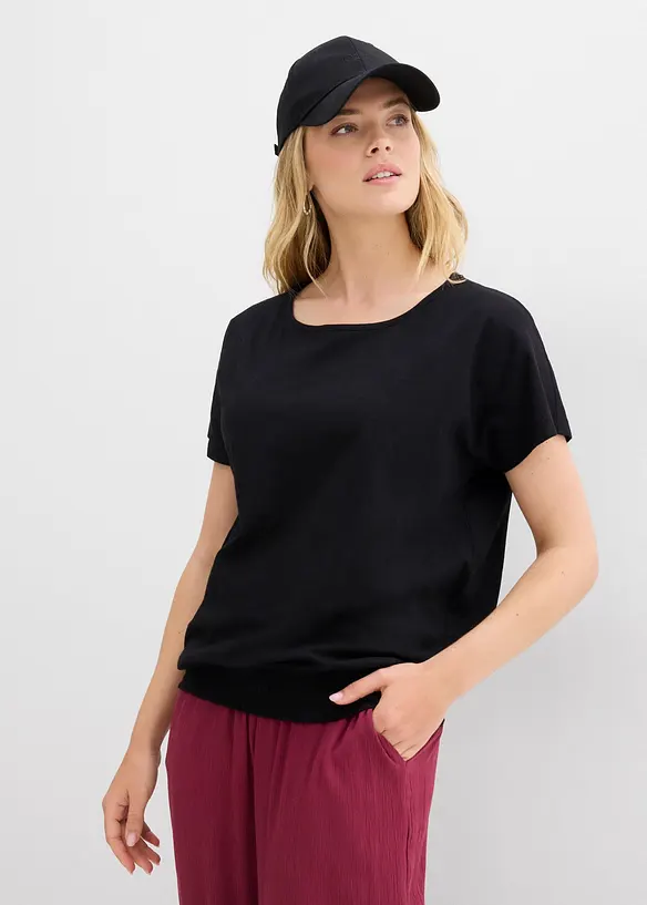 Flammgarn-Shirt aus Bio-Baumwolle mit Smockbund in schwarz von vorne (im Anschnitt) - bonprix