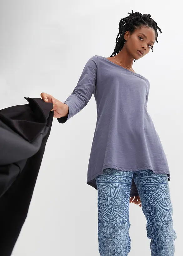 Langarmshirt aus leichtem Slub-Jersey-Material in blau von vorne (im Anschnitt) - bonprix Langarmshirt aus leichtem Slub-Jersey-Material in blau von vorne (im Anschnitt) - bonprix