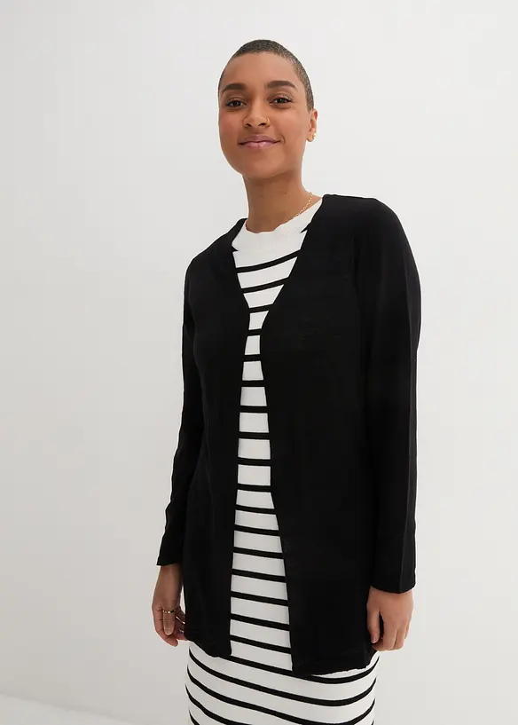 Strickjacke aus reiner leichter Baumwoll-Slub Qualität in schwarz von vorne (im Anschnitt) - bonprix