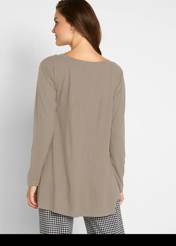 Langarmshirt aus Baumwoll-Viskose-Mix in grün von hinten (im Anschnitt) - bonprix