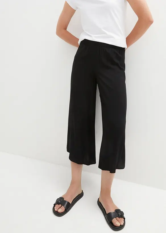 Wadenlange Culotte aus softer Viskose in schwarz von vorne - bonprix