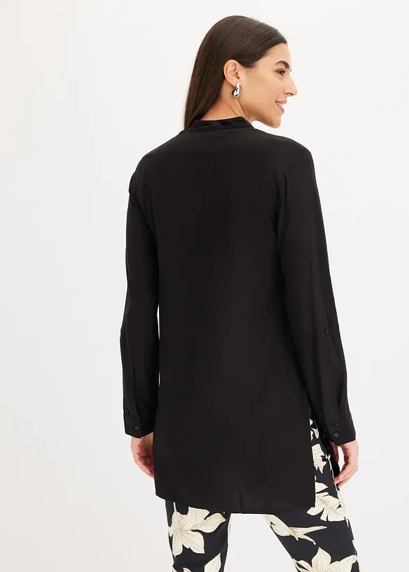 Viskose Longbluse in schwarz von hinten (im Anschnitt) - bonprix