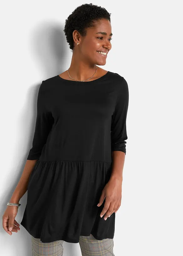 Longshirt aus Viskose mit Volant in schwarz von vorne (im Anschnitt) - bonprix