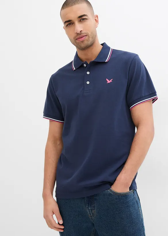 Piqué-Poloshirt aus reiner Bio-Baumwolle in blau von vorne (im Anschnitt) - bonprix