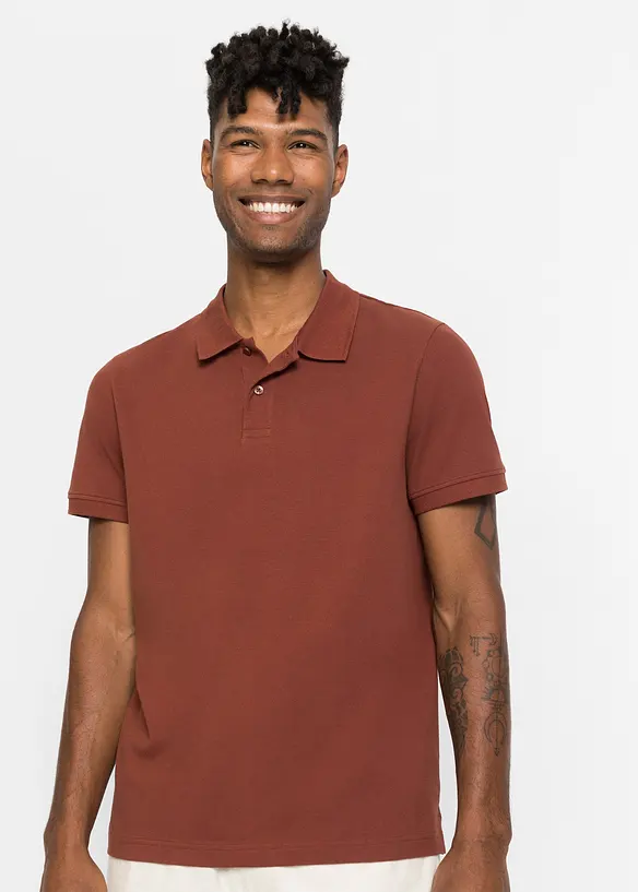 Piqué-Poloshirt aus reiner Bio-Baumwolle in braun von vorne (im Anschnitt) - bonprix