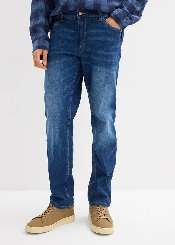 Regular-Fit-Jeans, Straight in blau von vorne - bonprix