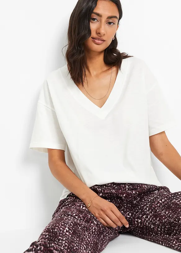 Oversize-Shirt aus reiner Bio-Baumwolle in weiß von vorne (im Anschnitt) - bonprix