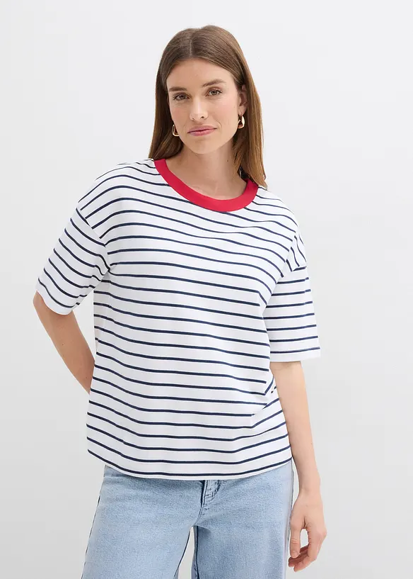 Oversize-T-Shirt aus schwerer Bio-Baumwolle in weiß von vorne (im Anschnitt) - bonprix