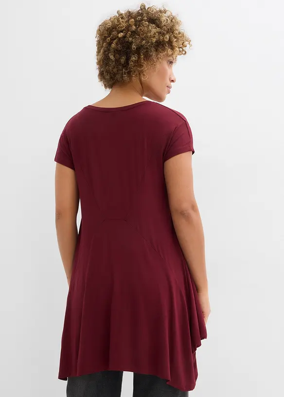 Longshirt in rot von hinten (im Anschnitt) - bonprix