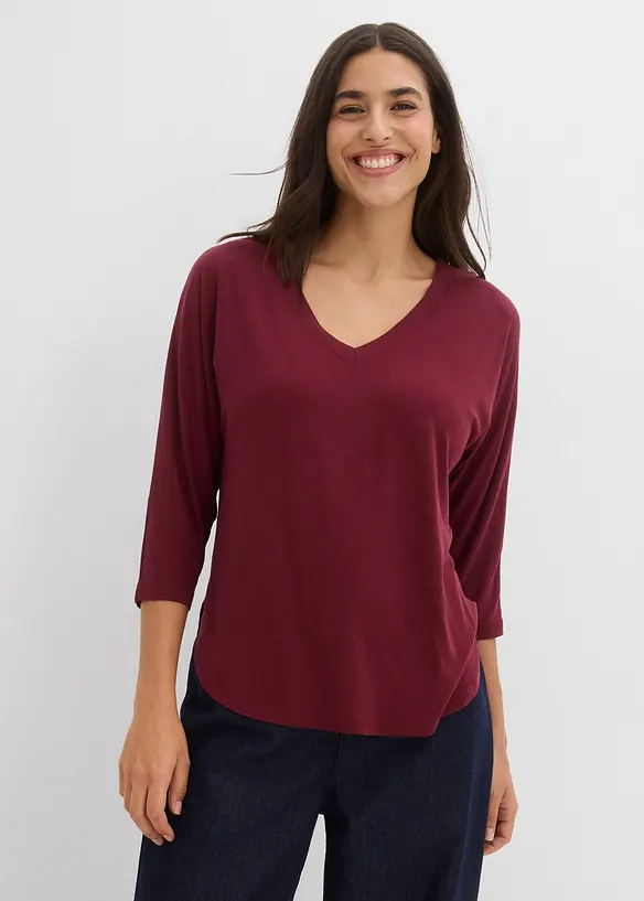 Shirt aus fließendem Viskose-Mix in rot von vorne (im Anschnitt) - bonprix