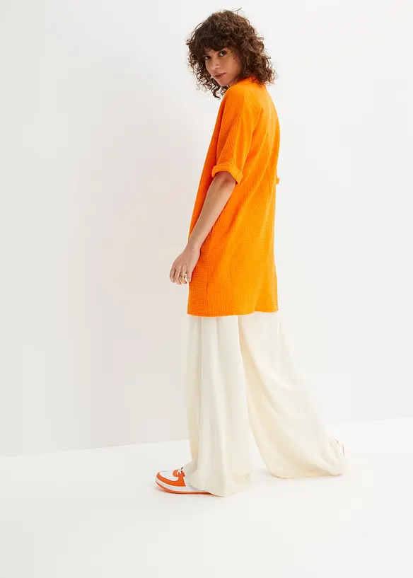 Musselin-Oversize-Longbluse aus reiner Baumwolle in orange von hinten (im Anschnitt) - bonprix