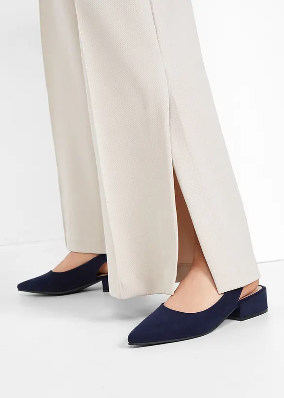 Slingpumps mit flachem Absatz in blau - bonprix