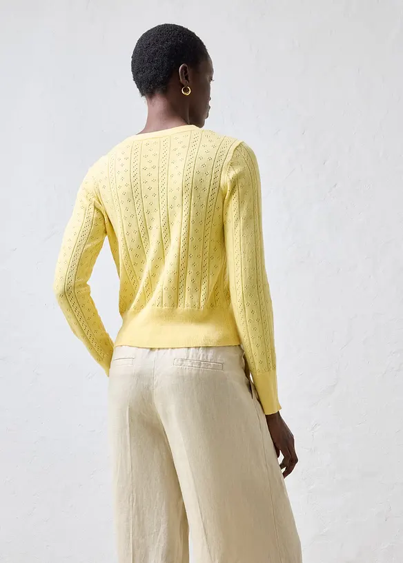 Ajour-Strickjacke mit Seidenanteil in gelb von hinten (im Anschnitt) - bonprix