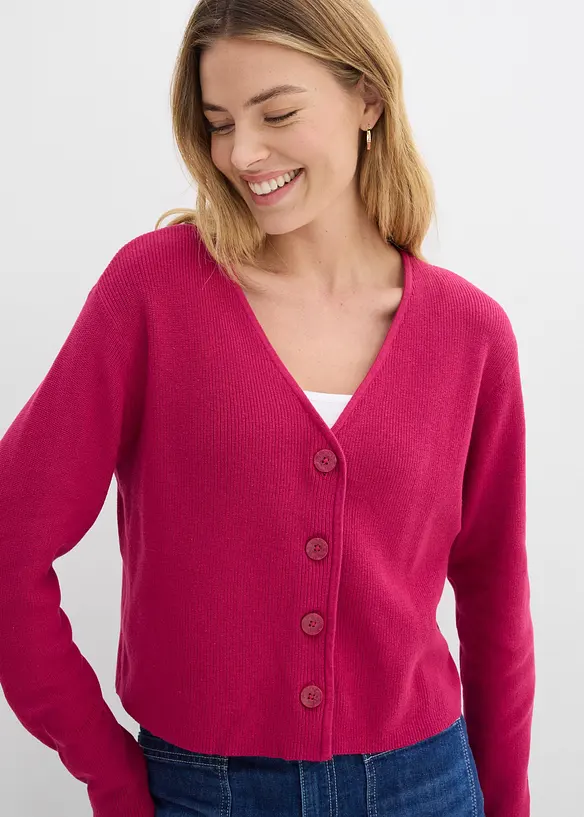 Kurze Strickjacke aus reiner Bio-Baumwolle in pink von vorne (im Anschnitt) - bonprix