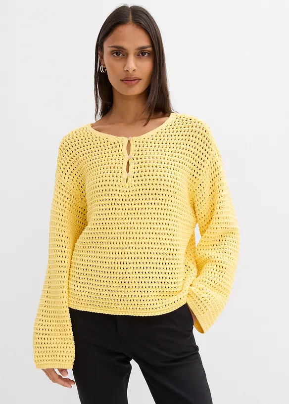 Boxy Ajour-Pullover aus reiner Baumwolle in gelb von vorne (im Anschnitt) - bonprix