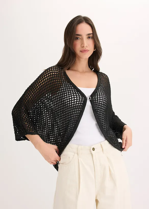 Ajour-Strickjacke in schwarz von vorne (im Anschnitt) - bonprix