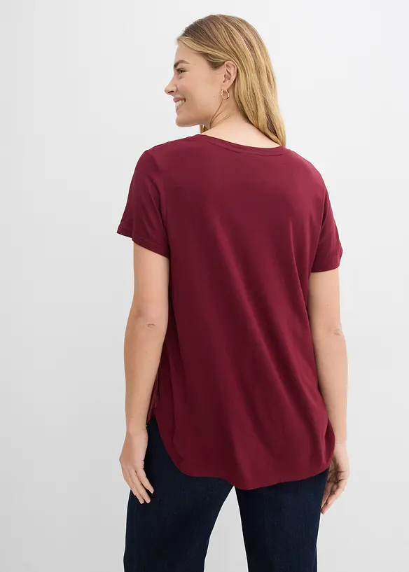 Longshirt aus softer Viskose in rot von hinten (im Anschnitt) - bonprix