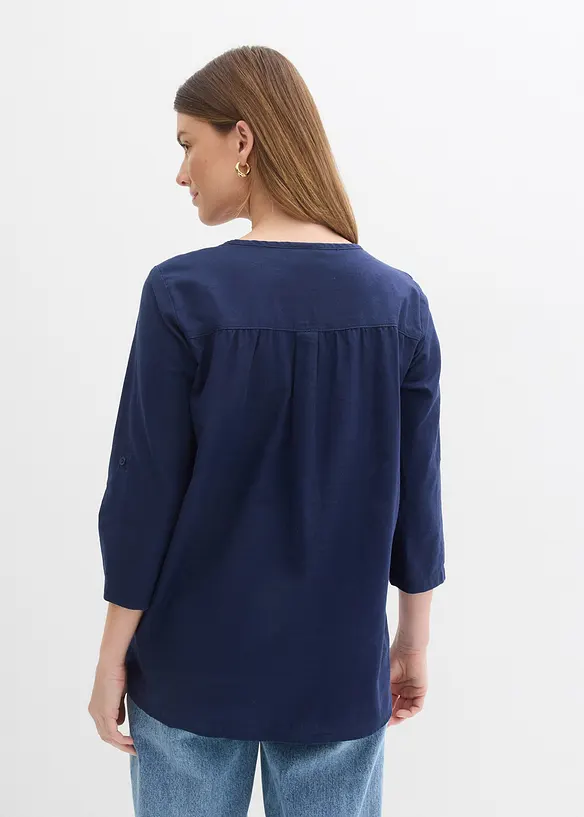 3/4-Arm Bluse aus Leinen-Baumwoll-Mix in blau von hinten (im Anschnitt) - bonprix