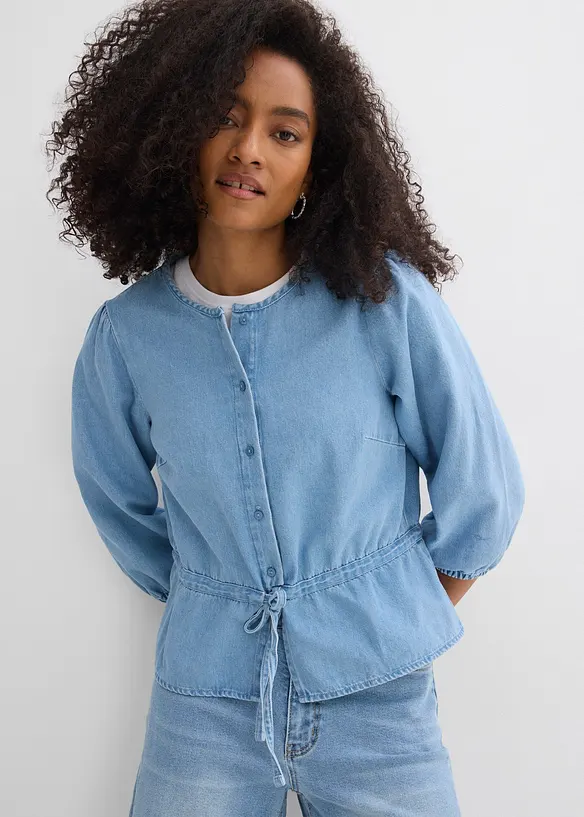 Jeansbluse mit Puffärmeln, Baumwolle in blau von vorne (im Anschnitt) - bonprix