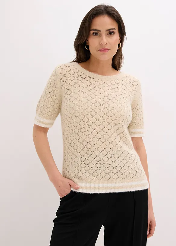 Ajour-Pullover mit Federgarn in beige von vorne (im Anschnitt) - bonprix