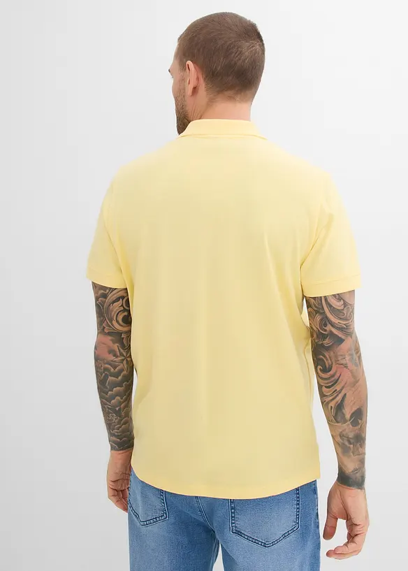 Piqué-Poloshirt aus reiner Bio-Baumwolle in gelb von hinten (im Anschnitt) - bonprix