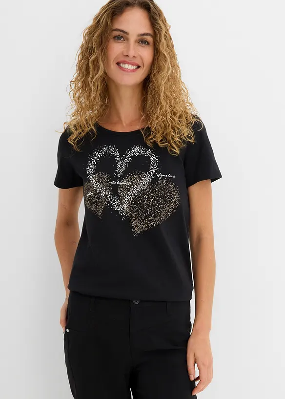Shirt mit Herzdruck aus Bio-Baumwolle in schwarz von vorne (im Anschnitt) - bonprix