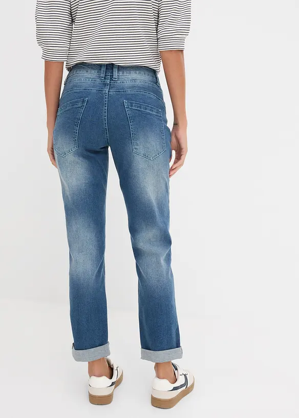 Boyfriend-Jeans in blau von hinten - bonprix