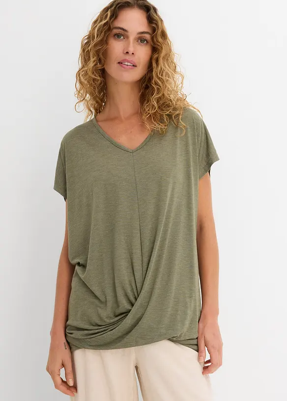 Shirt aus Viskose-Mix in grün von vorne (im Anschnitt) - bonprix
