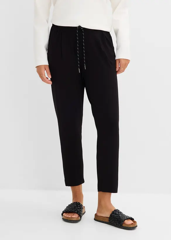 Sporthose aus Viskose-Mix, 7/8-Länge in schwarz von vorne - bonprix Sporthose aus Viskose-Mix, 7/8-Länge in schwarz von vorne - bonprix